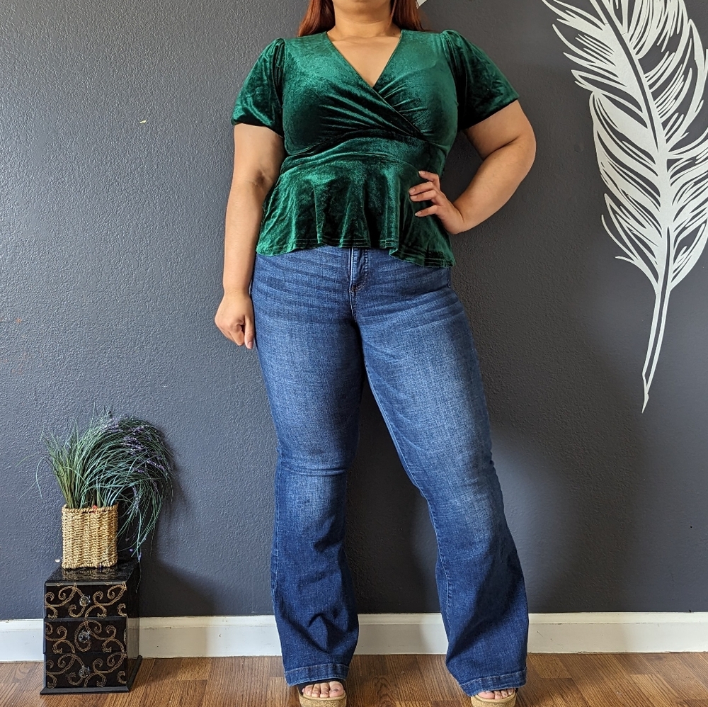 Ember Soft Green Top